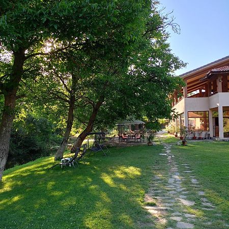 Perperеshka River Villas Stremtsi Luaran gambar
