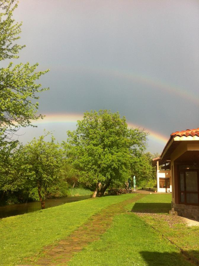 Perperеshka River Villas Stremtsi Luaran gambar